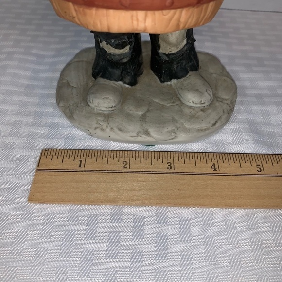 Emmett Kelly Jr. collectible figure limited number Over A Barrel clown 1930’s - Picture 8 of 8